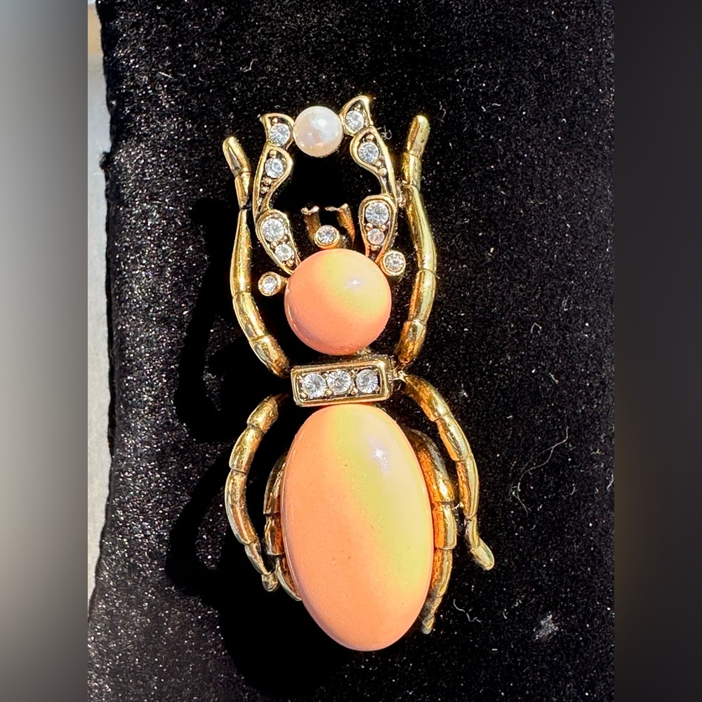 Joan Rivers Scarab Brooch Vintage Rare 3”